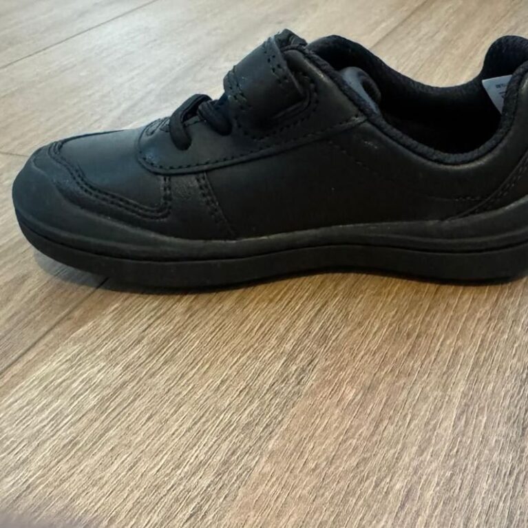 CLARK BOY BLACK SHOE