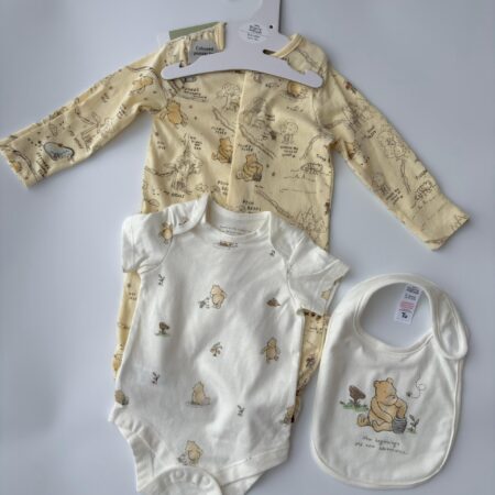 WINNIE POOH 3 IN 1 NEWBORN SETS
